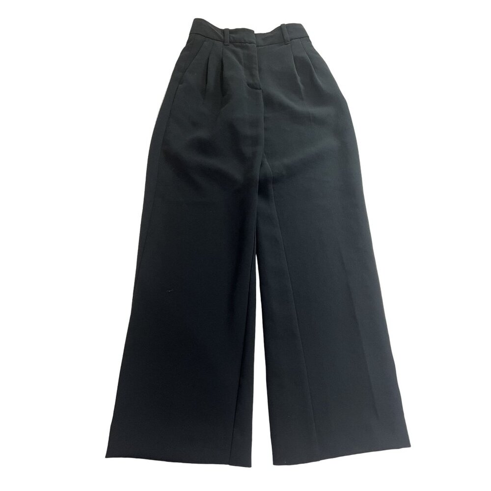 Aritzia Wilfred Pleated Pants in Black